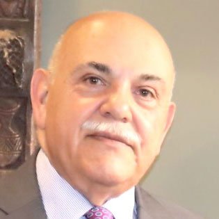 Господин Хамед Эхсани, директор ТРЦ Village Market