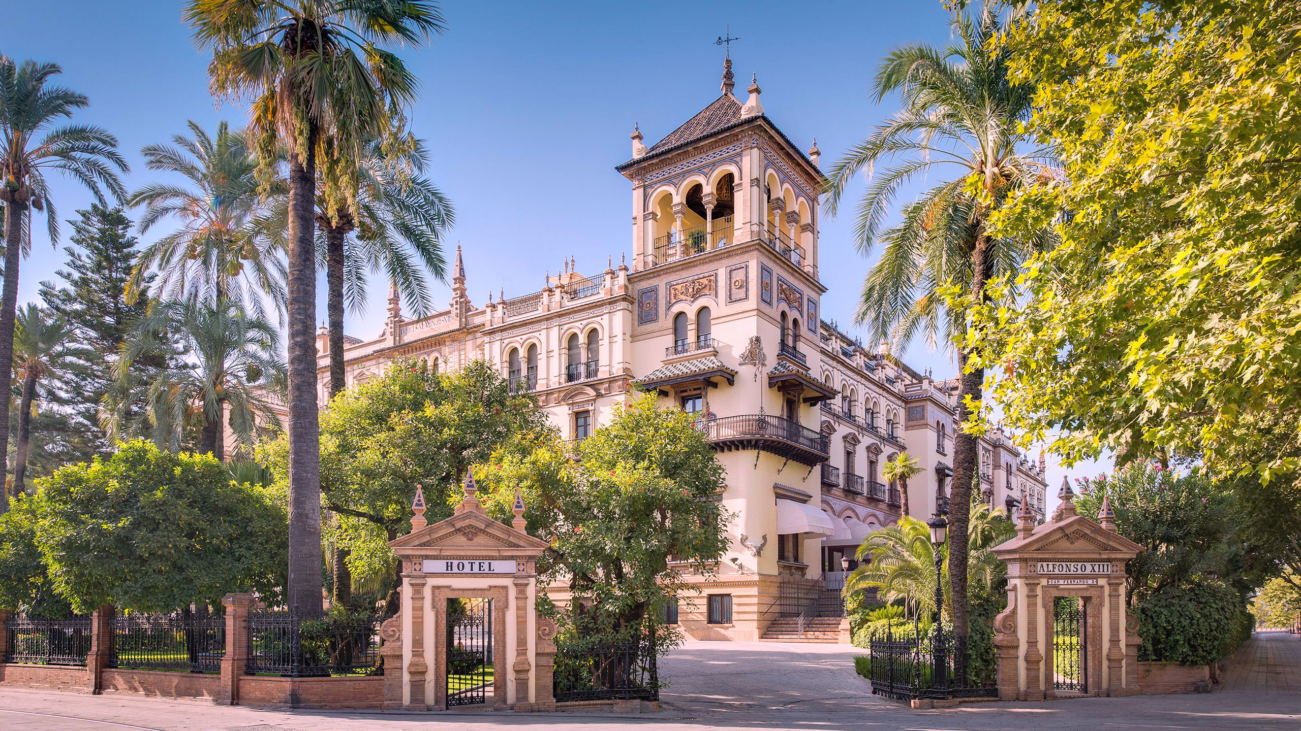 Отели мира: Hotel Alfonso XIII, Севилья, Испания