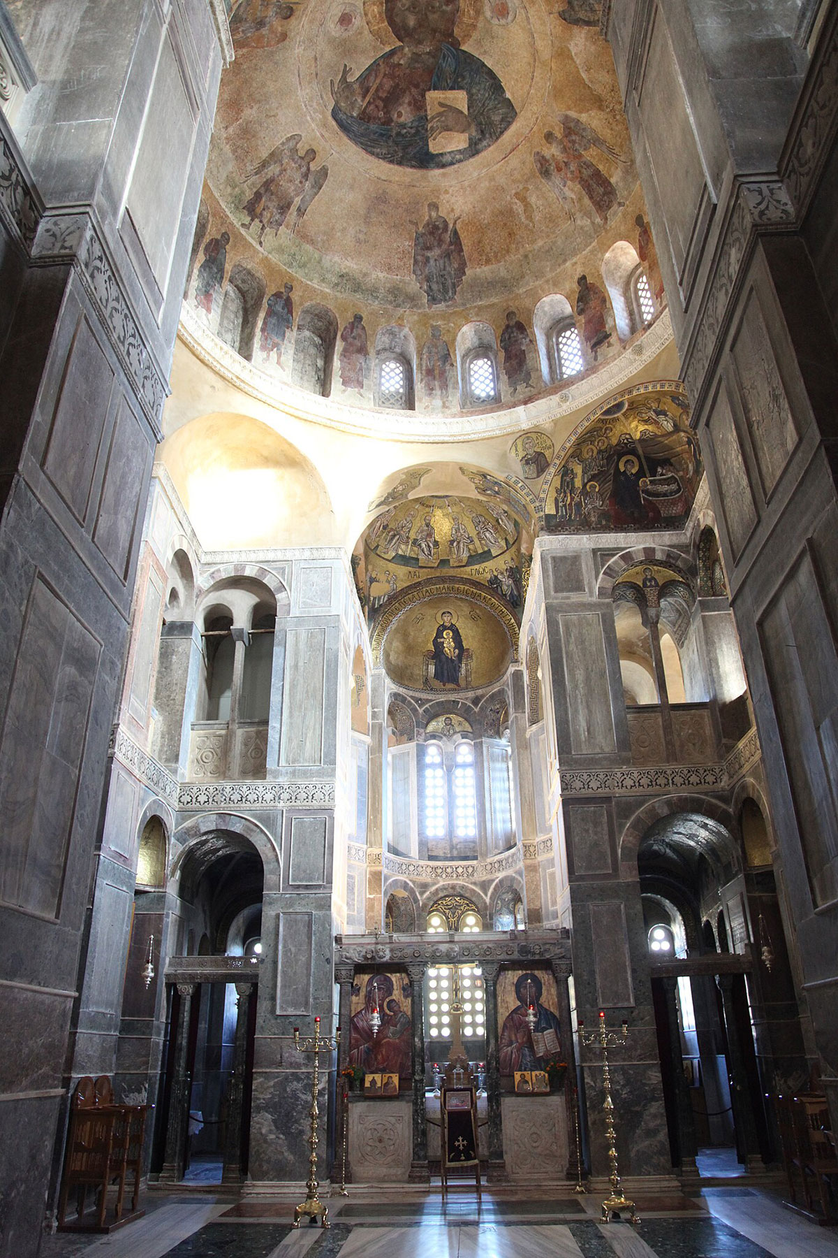 Natural-light-in-Byzantine-architecture-05
