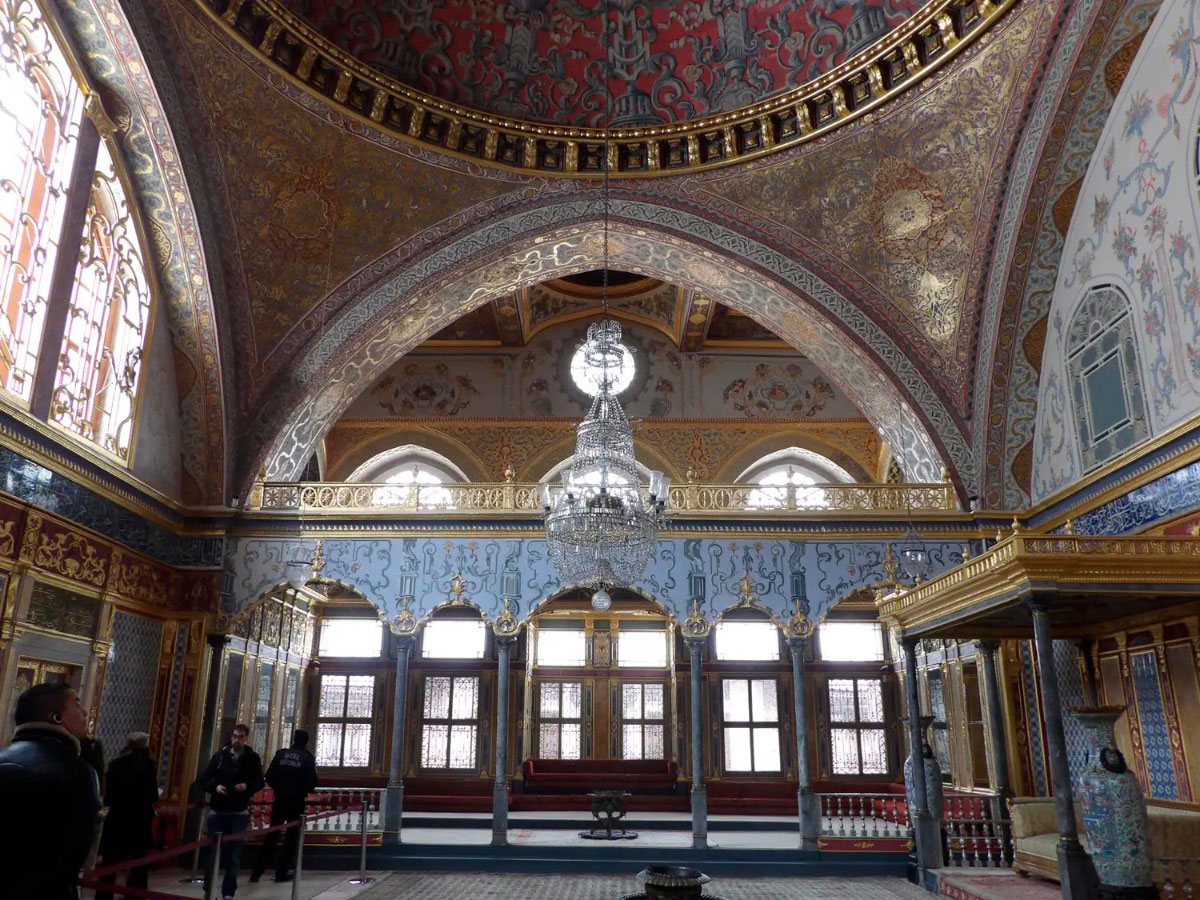 Light-in-Islamic-architecture-09