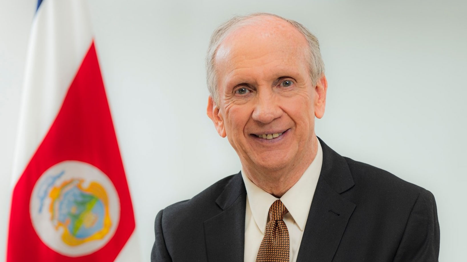 Интервью с Уильямом Родригесом Лопесом, министром туризма Коста-Рики