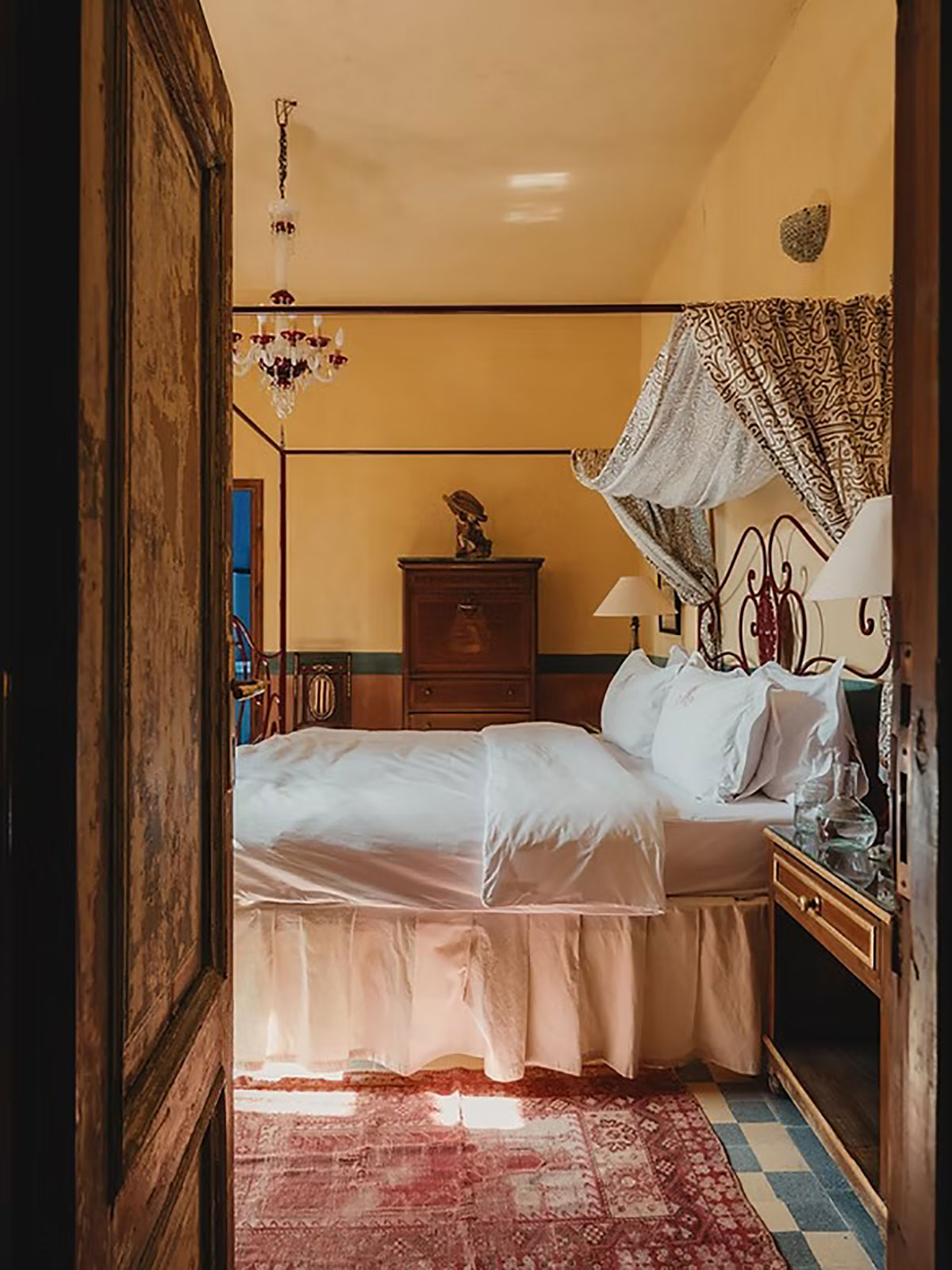 Hotels-around-the-world_-Al-Moudira-Luxor-Egypt-18